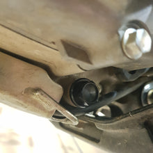 Load image into Gallery viewer, MADDER MINIS - TTR110 MAGNETIC DRAIN BOLT