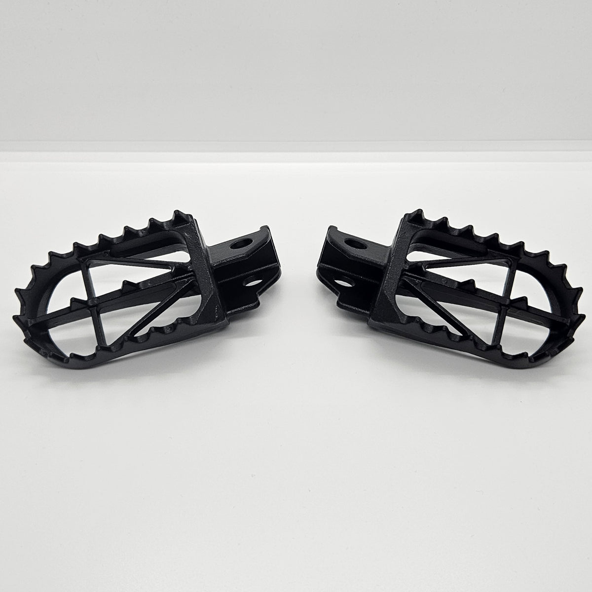 DRC DIRECT FIT WIDE FOOT PEGS TTR110 Madder Minis