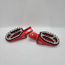 Load image into Gallery viewer, MADDER MINIS - BILLET ALLOY FOOT PEGS - CRF110 DIRECT FIT
